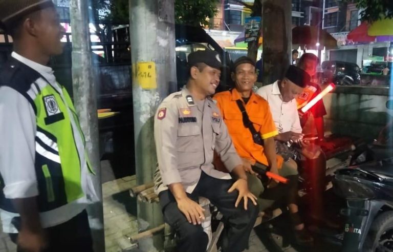 Polsek Pamotan Rembang Jalin Dialogis Dengan Juru Parkir &amp; Tukang